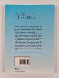 Perhe kuin joukkuepeli