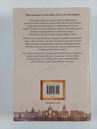 Kuolema kulkee kartanohotellissa
