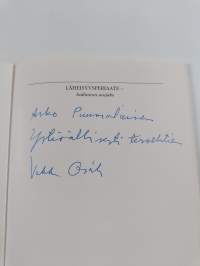 Läheisyysperiaate : hallinnon uusjako (signeerattu, tekijän omiste)