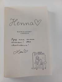 Matkalaukkulapsuus (signeerattu, tekijän omiste)