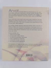 Arvot yksilön ja työyhteisön kehittäjinä
