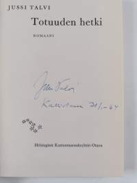 Totuuden hetki (signeerattu)