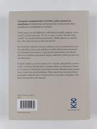 Tarinoita suomalaisista tytöistä, jotka muuttivat maailmaa