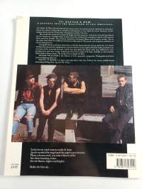 U2 - Rattle &amp; Hum : the Official Book of the U2 Movie