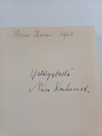 Karhunahas (signeerattu, tekijän omiste)