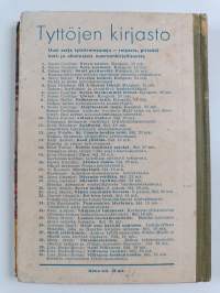 Villivarsa kesälaitumella
