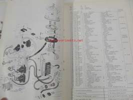 Volvo Penta Utombordsmotor / Outboard motor, typ 341, 60 hp, 600 cc, 3-cyl. Reservdelslista / Spare parts list -varaosaluettelo