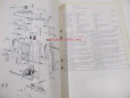 Volvo Penta Utombordsmotor / Outboard motor, typ 271, 35 hp 1969-74, 499 cc, 3-cyl. Reservdelslista / Spare parts list -varaosaluettelo