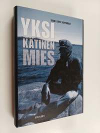 Yksikätinen mies