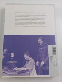 Pukusuunnittelijan ammatti Suomessa vuosina 1960-1975 : Maija Pekkasen tarina