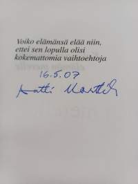 Kaksvooninkisesta elämän merelle : sukuromaani (signeerattu)