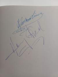 Iskelmän kultainen kirja (signeerattu)
