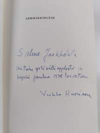 Lemmikkieläin : fantasia ihmisistäni (signeerattu, tekijän omiste)