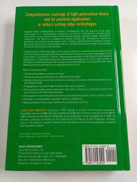 Fundamentals of polarized light : a statistical optics approach
