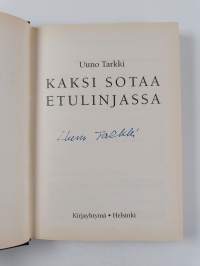 Kaksi sotaa etulinjassa (signeerattu)