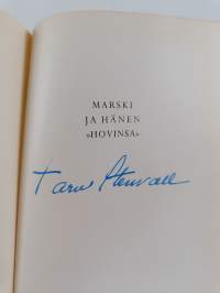 Marski ja hänen hovinsa (signeerattu)
