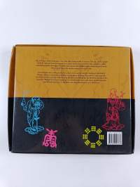I Ching Kit - Book with Coins (Laatikossa)
