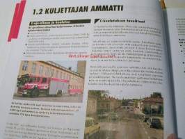 Autokoulun kuorma-autokirja