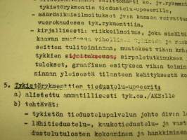 Tykistön tiedustelupalvelu - sotakokemuksiin perustuva opetusmonistesarja - Tykistökoulu / Kapteeni Esko Puronto 1945