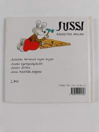 Jussi rakentaa majan