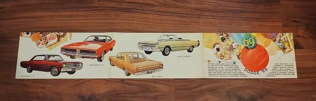Dodge 1969 -mallikuvasto/myyntiesite