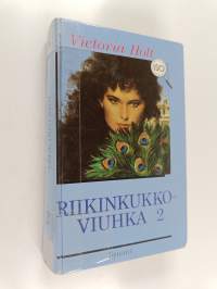 Riikinkukkoviuhka 2