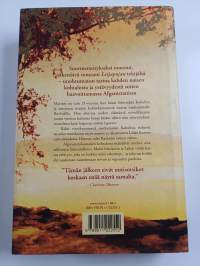 Tuhat loistavaa aurinkoa
