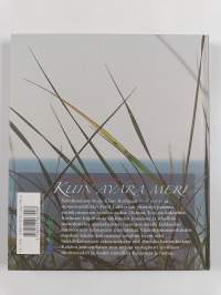 Kuin avara meri