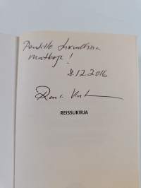 Reissukirja : matkalla kaikissa maailman maissa (signeerattu, tekijän omiste)