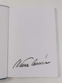Kipparikaskuja ja muita merimiesjuttuja, tapahtumista laivoilla ja satamissa (signeerattu)