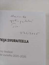 Rokotetutkija sivuraiteella korona-aikana : blogikirjoituksia vuosilta 2020-2024 (signeerattu, tekijän omiste)