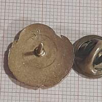 SKL Suomen koripalloliitto pinssi ansiomerkki numero 51 / pinssi / rintamerkki / neulamerkki