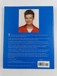 Linda McCartney's World of Vegetarian Cooking - Over 200 Meat-free Dishes from Around the World