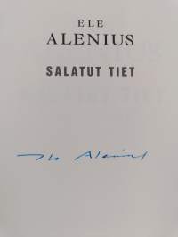Salatut tiet : muistelmat (signeerattu)