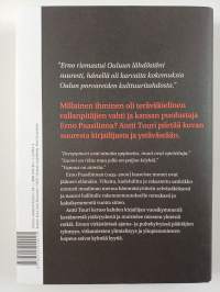Lähikuvassa Erno Paasilinna