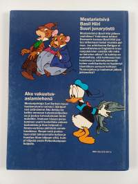 Parhaat sarjat 23 :  Basil Hiiri, mestarietsivä - suuri junaryöstö ; Aku vakuutusasiamiehenä