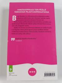 Himoshoppaaja korjaa potin