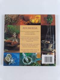 Ayurveda : terveyttä ja tasapainoa perinteisellä intialaisella menetelmällä