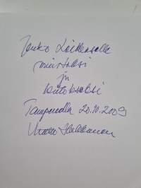 Suomen puolesta ja Pirkanmaan hyväksi : maakuntaneuvos Matti Hokkasen muistelmia kuuudelta vuosikymmeneltä (signeerattu)