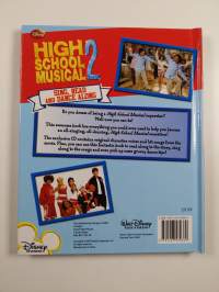 High School Musical 2 : Sing, Read and Dance along