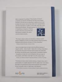 Academic Marketing in Finland : Living Up to Conflicting Expectations