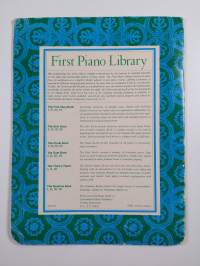 First Piano Library : The Folk Song Book 1