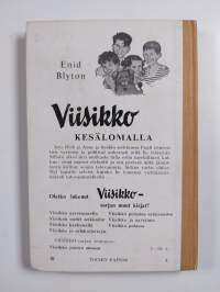 Viisikko kesälomalla