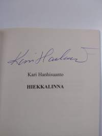 Hiekkalinna (signeerattu)