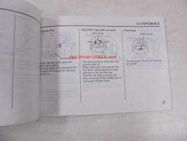Honda Marine BF35A, BF45A Owner&#039;s manual -perämoottori käyttöohjekirja