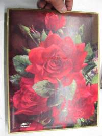 Fazer 2487 &quot;Punaisia ruusuja&quot; / &quot;Röda rosor&quot; -suklaakonvehtipakkaus