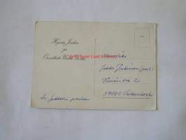 postikortti tulppaanikori