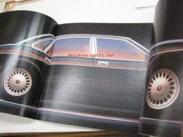 Jaguar XJ6, Sovereign, Daimler -myyntiesite