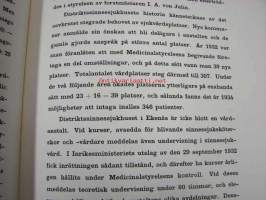 Distriktssinessjukhuset i Ekenäs och Mjölbollstad (Meltola) sanatorium deras tillkomst och verksamhet- Till August Ramsay på hans 80-årsdag 1939 -kokonahkainen