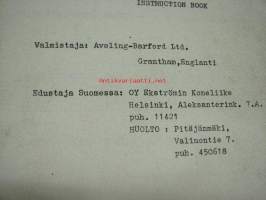 Aveling-Barford SA maansiirtovaunu -käyttö- ja huolto-ohjeet